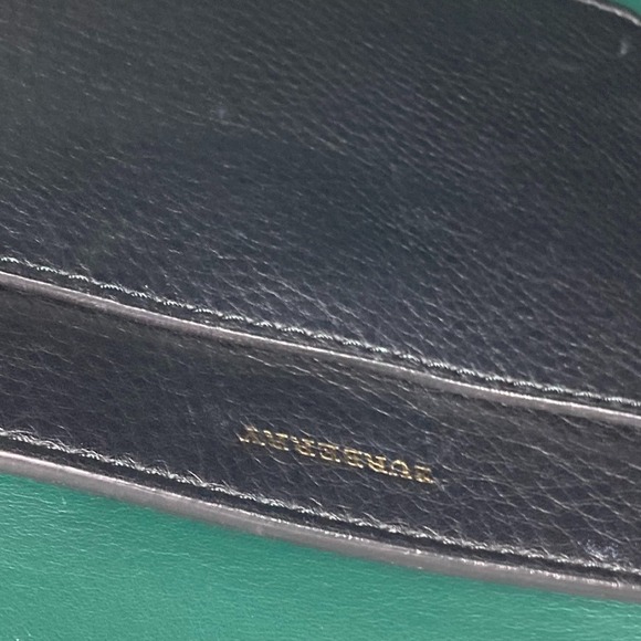 BURBERRY Black Shoulder Bag - Picture 14 of 15